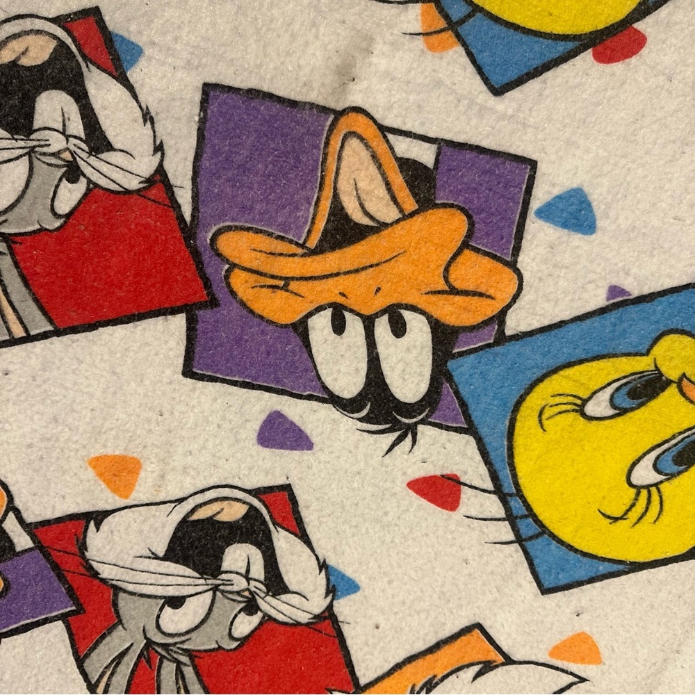Vintage Looney Tunes Character Blanket - Picture 2 of 6